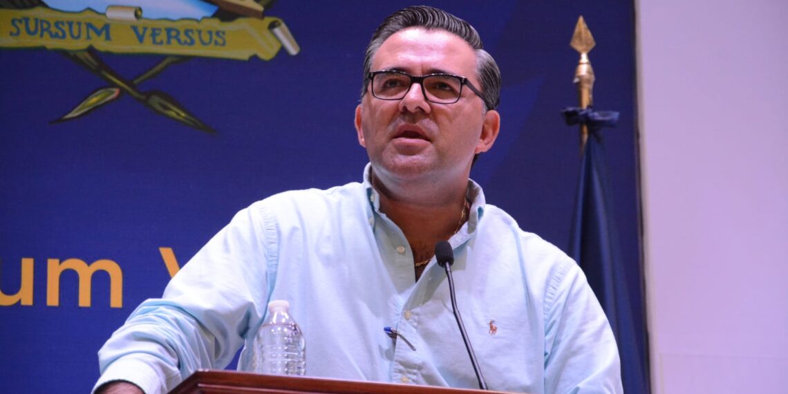 La UAS solicita la intervención de AMLO ante los atropellos del congreso local hacia su Ley Orgánica, a la vez que un Tribunal Federal le concede amparo en contra de la ASE