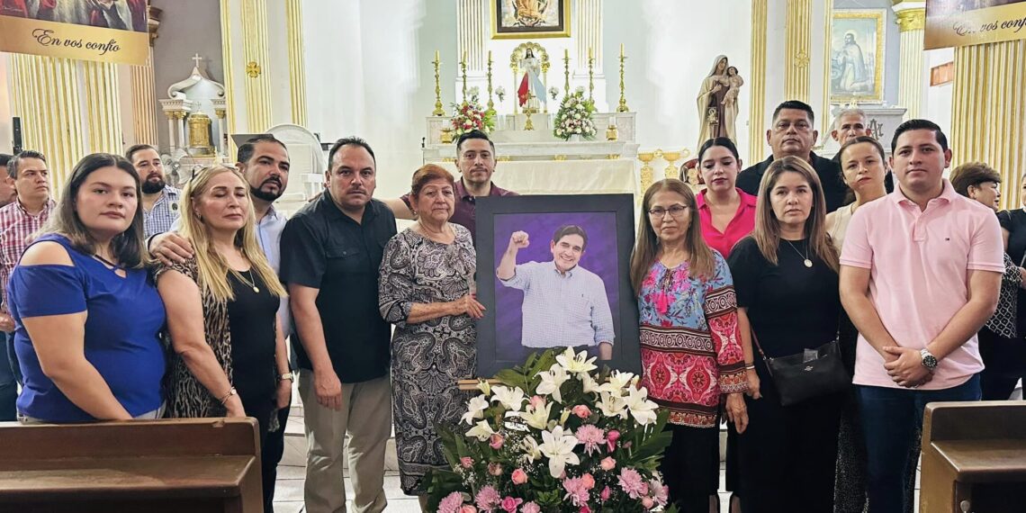 Pasistas de Ahome honran la memoria de Héctor Melesio Cuén Ojeda – NR | NOTICIAS