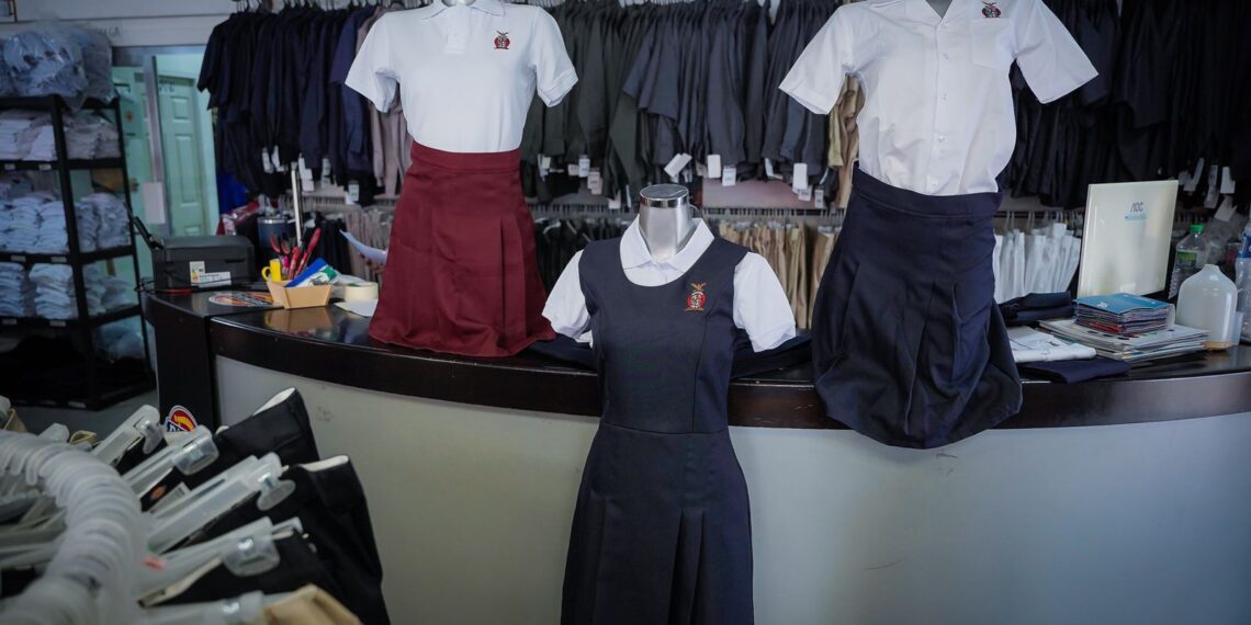 Inicia con éxito el canje de Uniformes y Útiles Escolares en Sinaloa