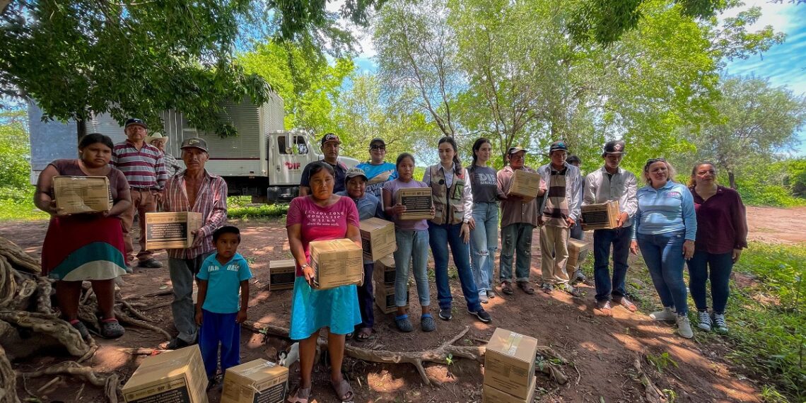 DIF Sinaloa y DIF El Fuerte entregan 1000 de despensas a familias de pescadores