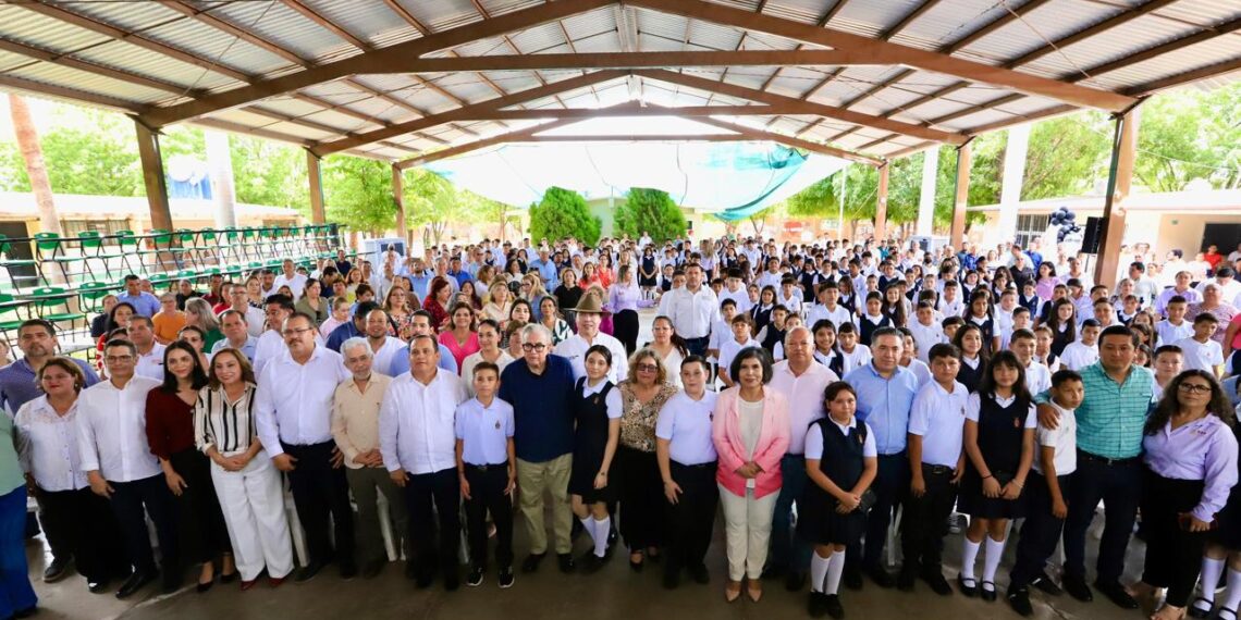 La educación es para formar ciudadanos y ciudadanas de bien: Rocha Moya