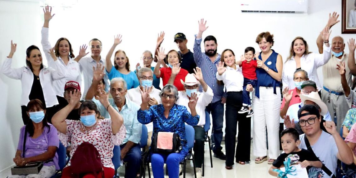 DIF Ahome realiza la tercera entrega de 49 auxiliares auditivos a través del programa “Escuchamos Todos”