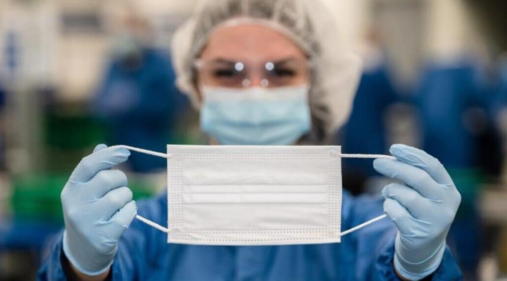 OMS recomienda mascarillas solo para sanitarios y cuidadores de enfermos de viruela del mono