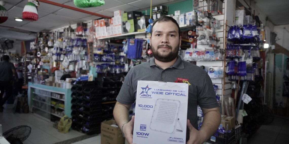 Fluyen los apoyos a empresarios de Culiacán