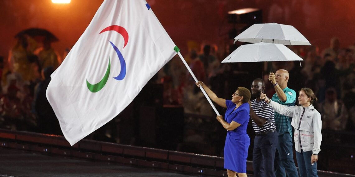 París vive la Clausura de sus históricos Paralímpicos