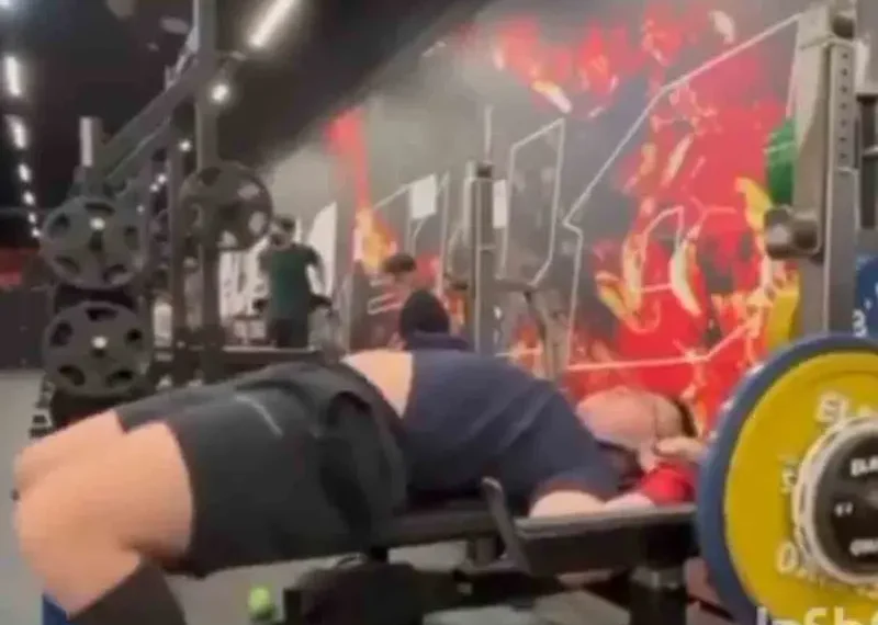 Así fue el dramático rescate de un hombre que casi muere asfixiado en el gym