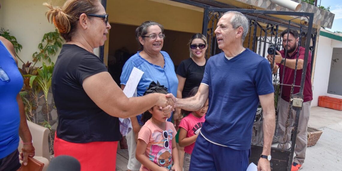 Gerardo Vargas realiza gira de supervisión de obras con inversión de 8 MDP