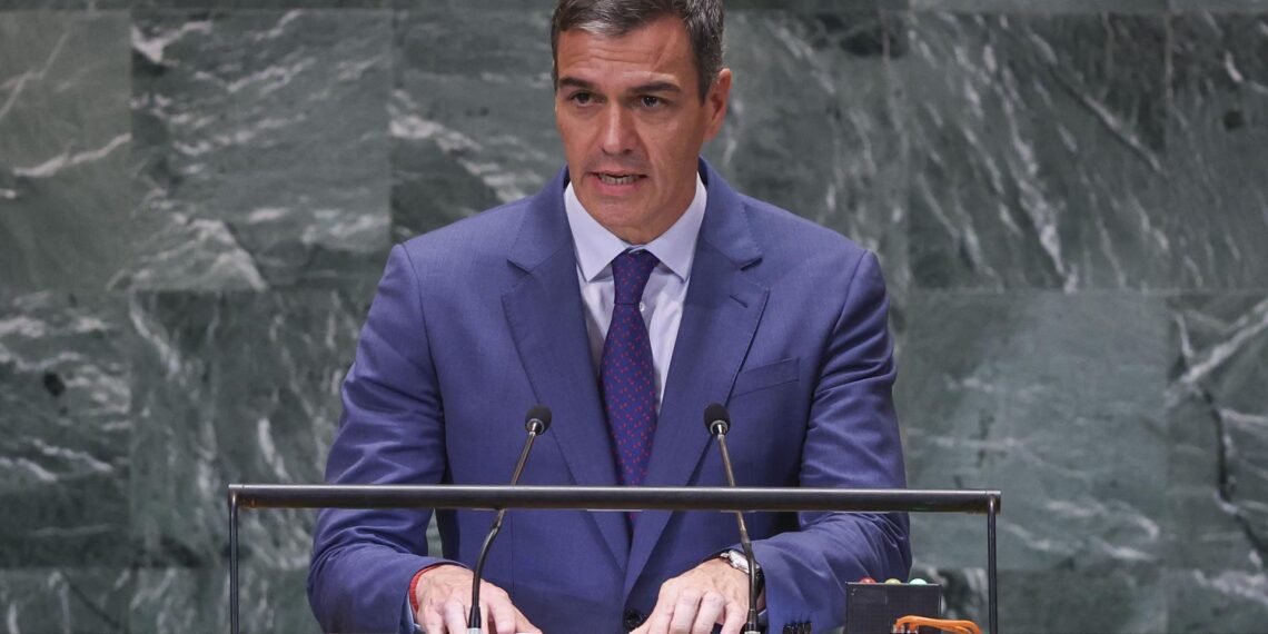 AMLO acusa a Pedro Sánchez de “faltarle al respeto” a Claudia Sheinbaum