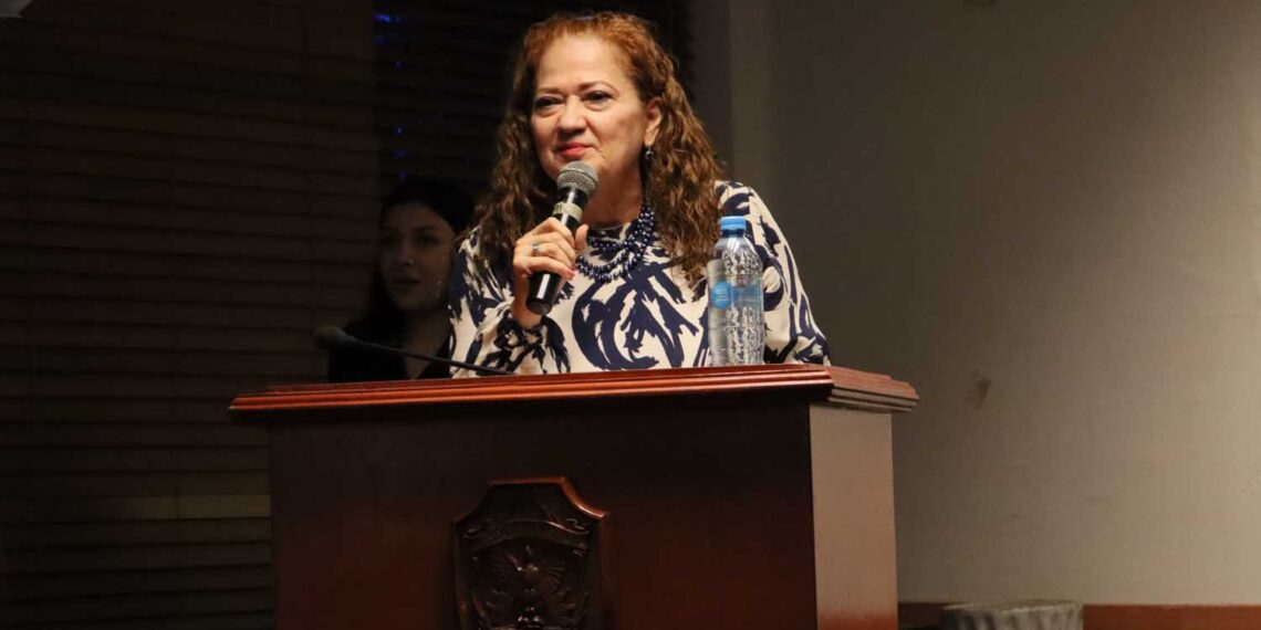Con una conferencia, conmemora la Escuela de Ciencias de la Comunicación de la UAS el 71 aniversario del sufragio femenino en México
