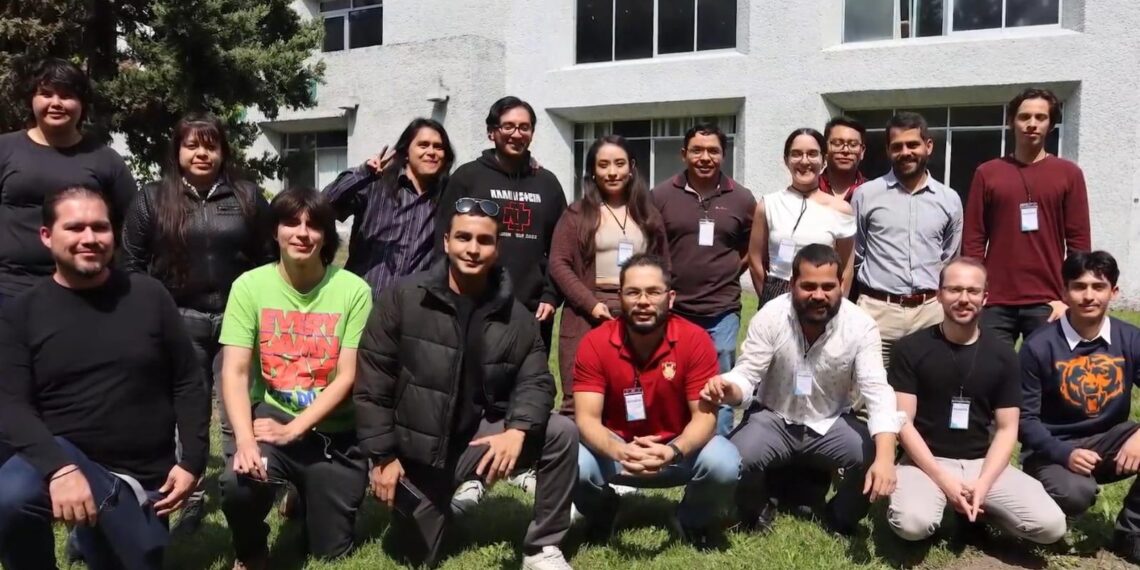 Investigador de la UAS asiste a la Universidad Autónoma Metropolitana para brindar una charla sobre el análisis espectral de gráficas