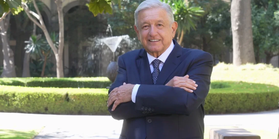 “Misión cumplida, les dejo mi corazón”: López Obrador se despide en redes sociales