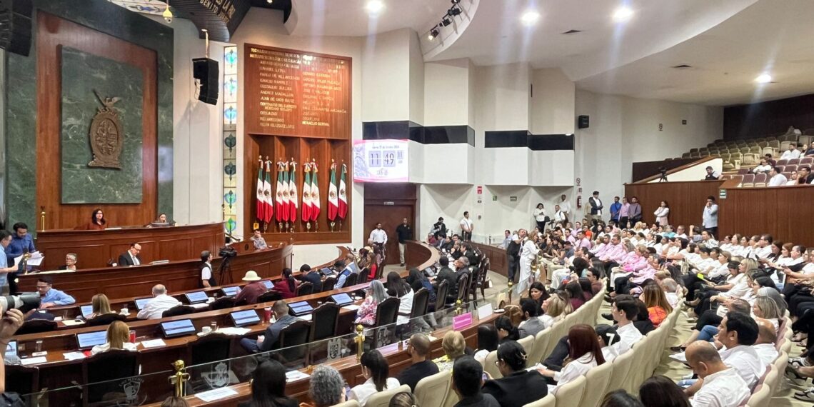 Sinaloa se suma a los congresos locales que avalan “supremacía constitucional” – NR | NOTICIAS