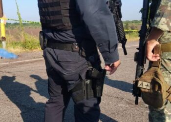 Hallan asesinado a hombre en la carretera Culiacán-Eldorado