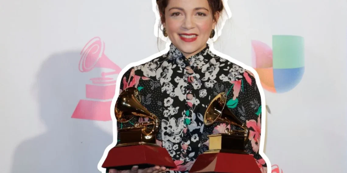 Natalia Lafourcade se convierte en la latina con más Grammys a través de su música llena de folclore