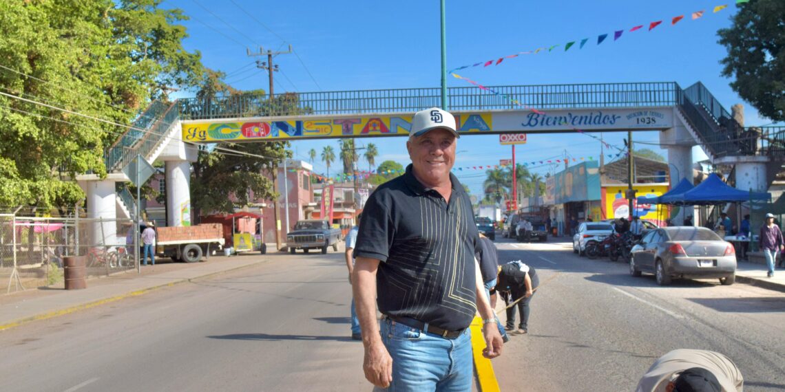 Ayuntamiento de El Fuerte embellece La Constancia para los festejos del Día del Ejido