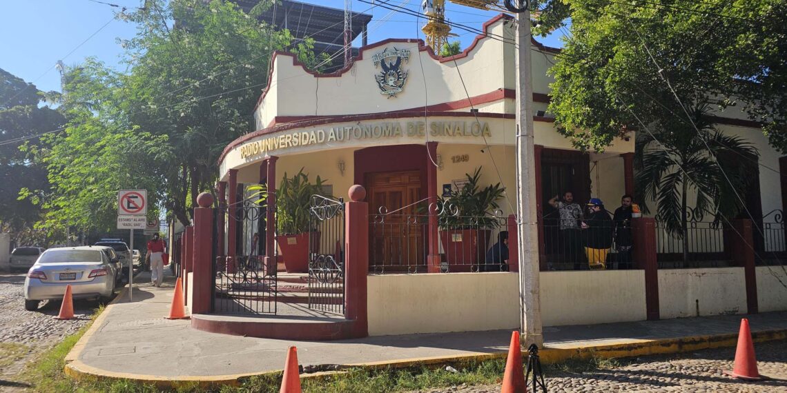 La Fonoteca de Radio UAS la consolida como la estación cultural más grande del Noroeste del país, con más de 15 mil tracks para transmitir