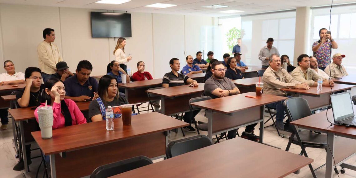 La UAS se capacita para perfeccionar los procesos ambientales y fomentar una cultura de mejora continua para refrendar la certificación internacional