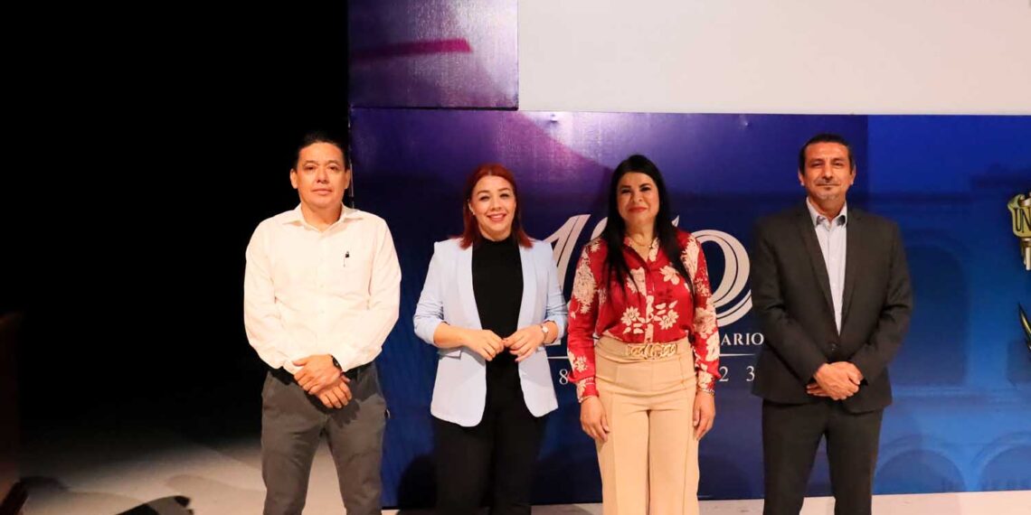 La Unidad de Bienestar Universitario de la UAS lleva a la Preparatoria Emiliano Zapata una conferencia sobre la importancia de la salud mental