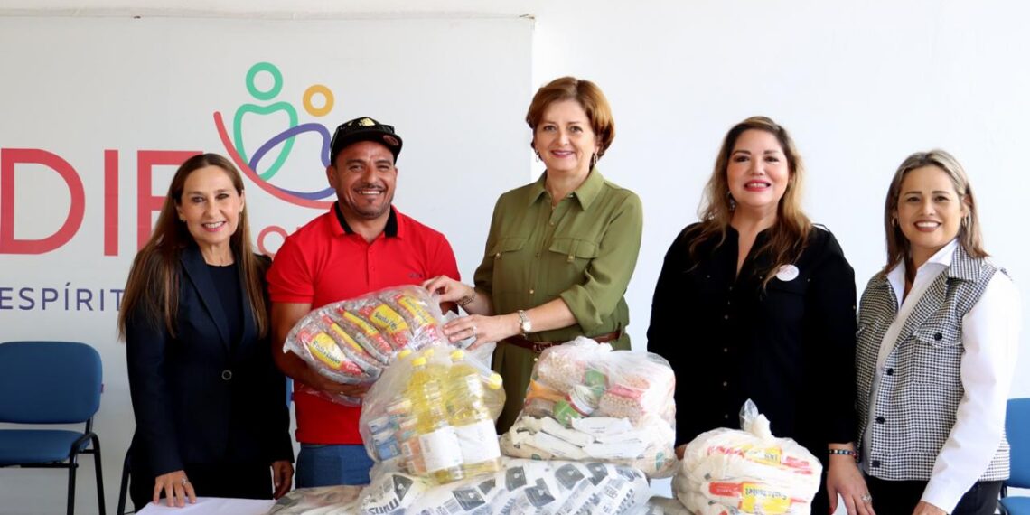 Centros contra las adicciones reciben despensas por parte de DIF Ahome