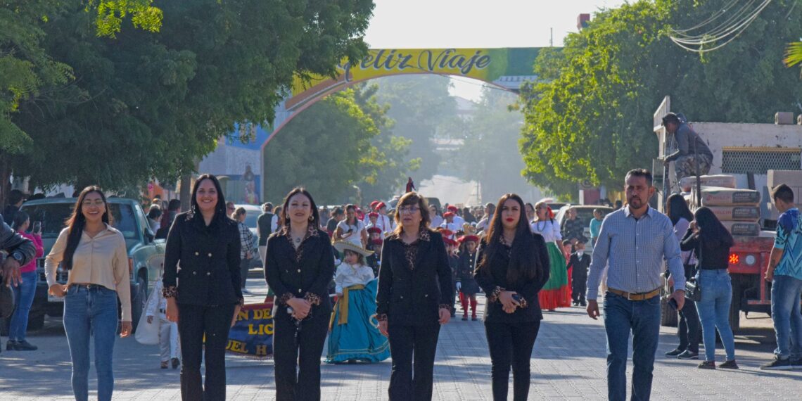 Con alegría celebran el Tradicional Desfile de Preescolar por la Revolución Mexicana en El Fuerte