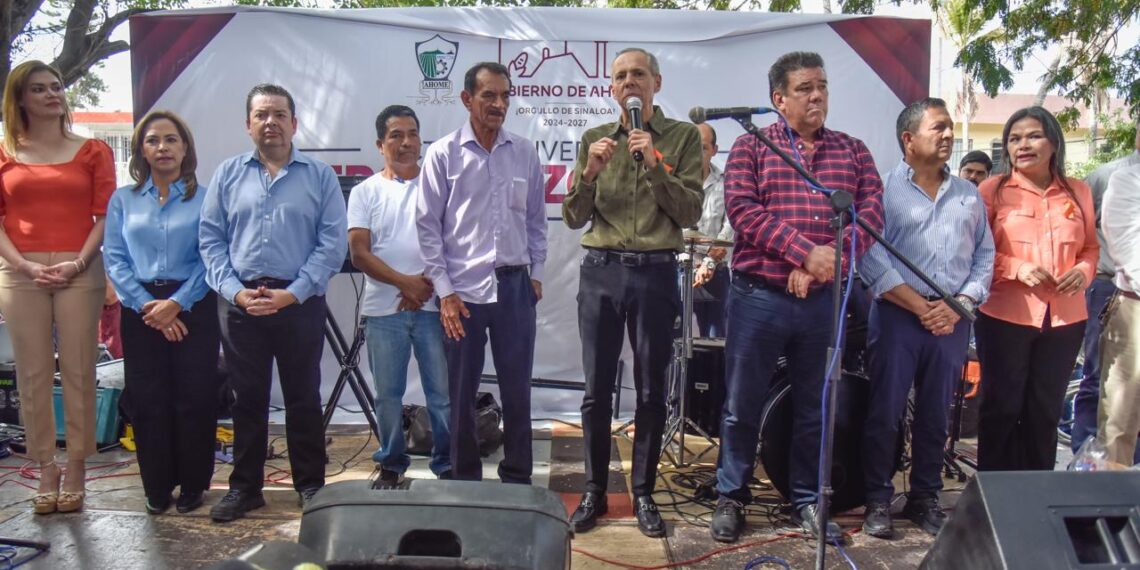 Locatarios del Mercado Zona 030 celebran 8vo Aniversario