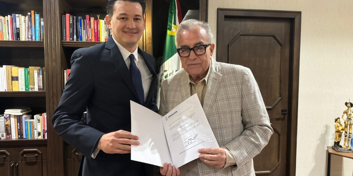 Nombra el gobernador Rocha a consejero jurídico