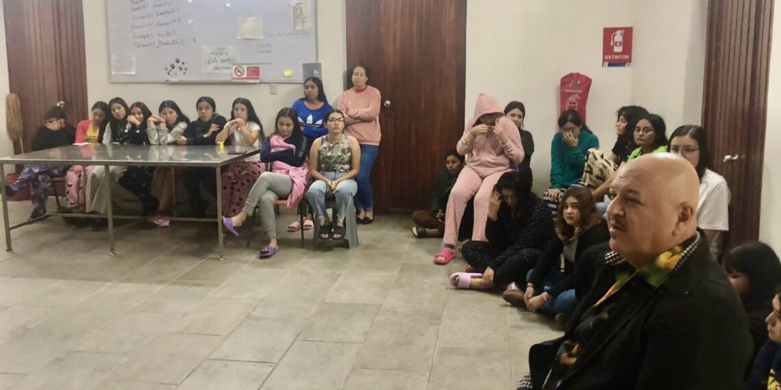 Facilitando la oportunidad de completar su formación académica a jóvenes de 17 estados, la UAS mantiene en operación 14 casas del estudiante