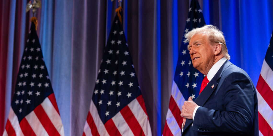 Grandes donantes de Trump emplean a mexicanos sin visado de trabajo, según The Guardian