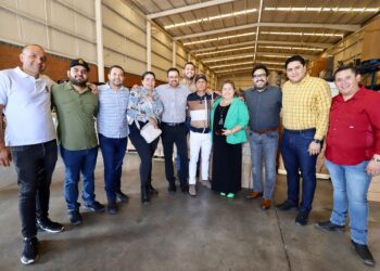Dona SSA más de 50 mil latas de atún al Ayuntamiento de Culiacán para que se dispersen en 16 sindicaturas