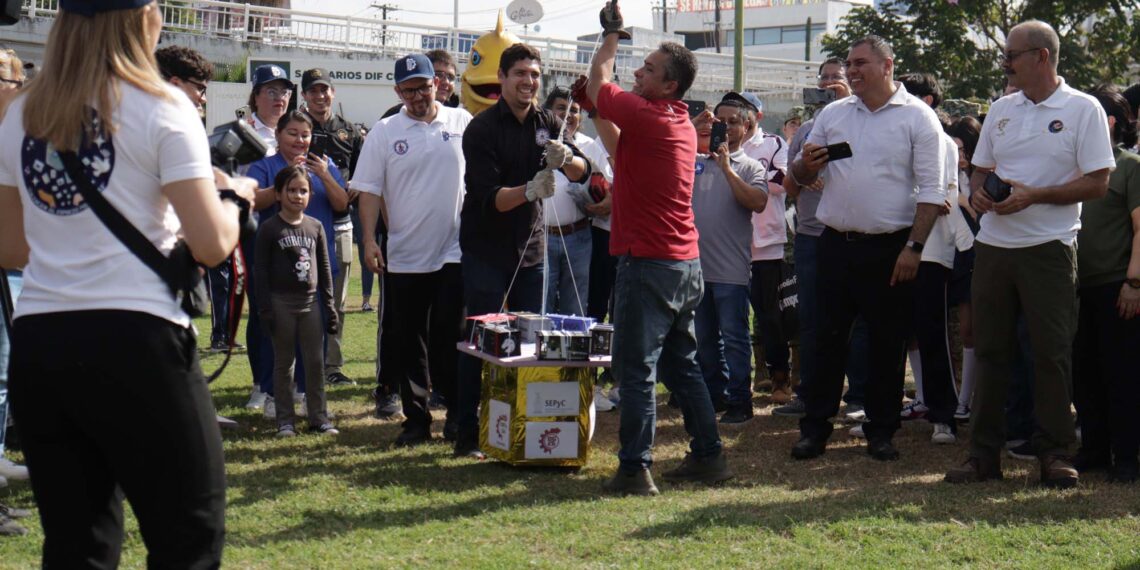 Estudiantes de la UAS participan con éxito en la construcción y lanzamiento de los nano satélites en el programa “Culiacán al espacio por la paz”