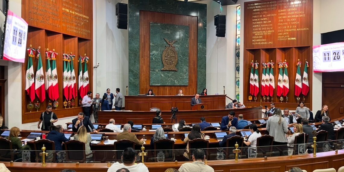 Este viernes 13, la auditora superior de Sinaloa comparecerá ante diputados