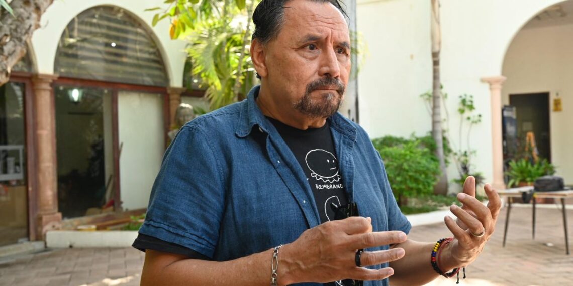 “Nosotros surgimos, nacimos y vivimos en la UAS”; Lázaro Fernando, Premio Sinaloa de las Artes 2024, agradecido por más de 40 años de apoyo universitario