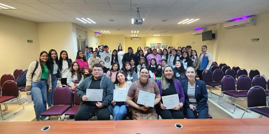 En el marco de los 16 Días de Activismo, presenta la UAS en la Facultad de Enfermería Culiacán el Panel “Violencias de Género: Abriendo Paradigmas”