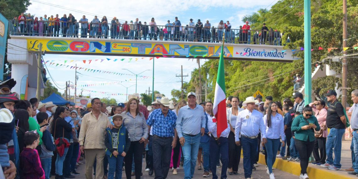 Alcalde Gildardo Leyva celebra 86 años del Ejido La Constancia