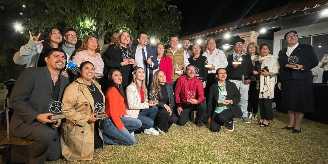 IMDIS Ahome reconoce a los “Amigos de la Discapacidad” – NR | NOTICIAS