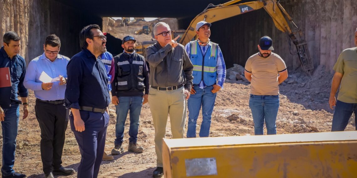 Supervisa Rocha obras que permitirán mejorar la movilidad en Culiacán