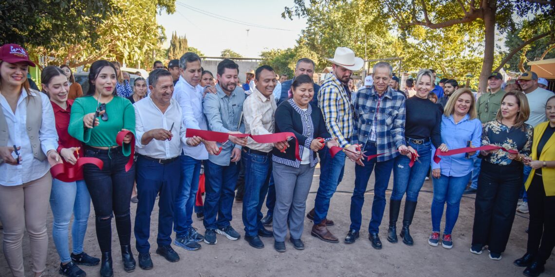 Familias del Bajo de Leyva Solano esperaron más de 20 años para tener drenaje