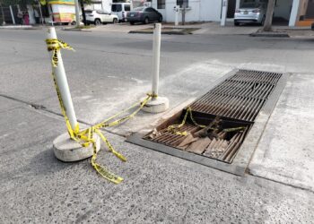 ¡Precaución! Vecinos del sector Viñedos reportan boca de tormenta en mal estado – NR | NOTICIAS 