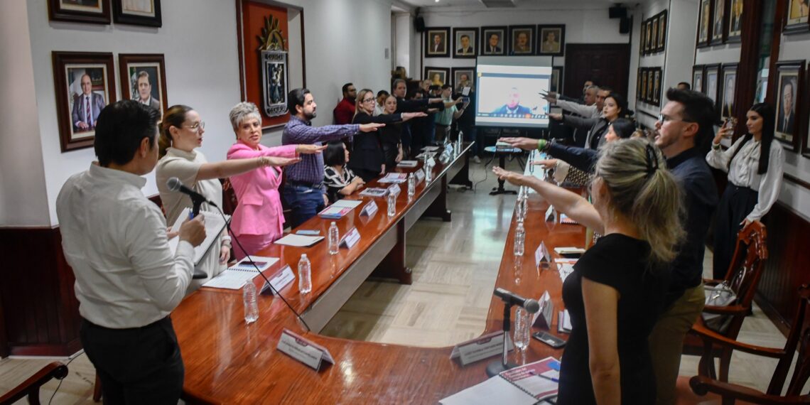 Instalan el Consejo de Mejora Regulatoria y Gestión Empresarial 2024-2027 en Culiacán