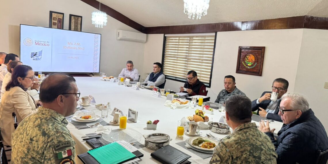 Cada día de lunes a domingo, se lleva a cabo en Sinaloa  la Mesa de Construcción de La Paz: Rocha Moya