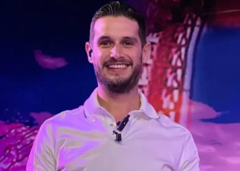 Adrián Marcelo critica a personas que compran rosca de reyes en Costco; “no va a cambiar tu vida”