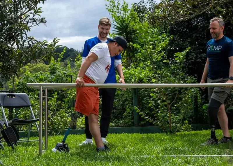 MrBeast donó 2,000 prótesis