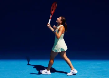 Emma Navarro alza la voz tras jugada polémica