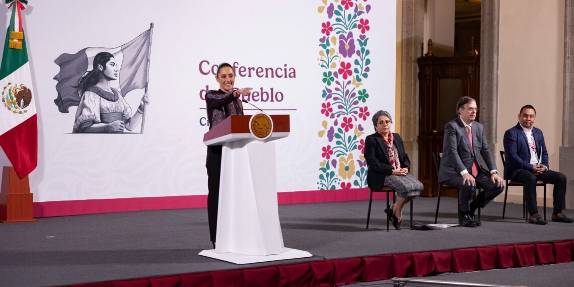 PRESIDENTA CLAUDIA SHEINBAUM: SE MANTIENE MESA DE DIÁLOGO PERMANENTE CON EUA CON RESPETO A LA SOBERANÍA MEXICANA; IMPLEMENTAR ARANCELES AFECTARÍA LA ECONOMÍA ESTADOUNIDENSE