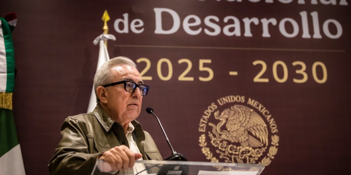 Encabeza Rocha Moya la presentación del Foro de Desarrollo Sustentable para la elaboración del Plan Nacional de Desarrollo 2025-2030