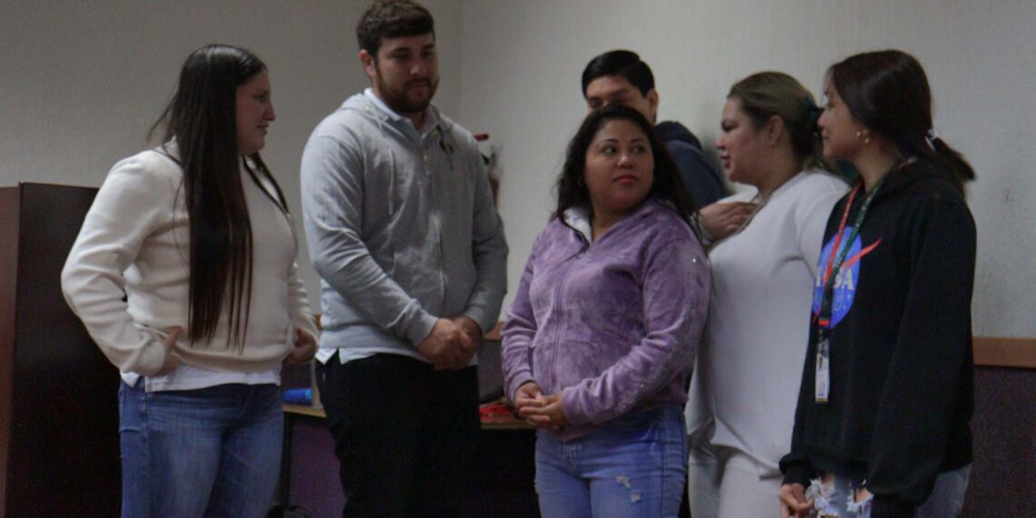 Estudiantes de la Facultad de Enfermería de la UAS participaron en el Curso de Instructores en Primera Respuesta, para atender y manejar urgencias