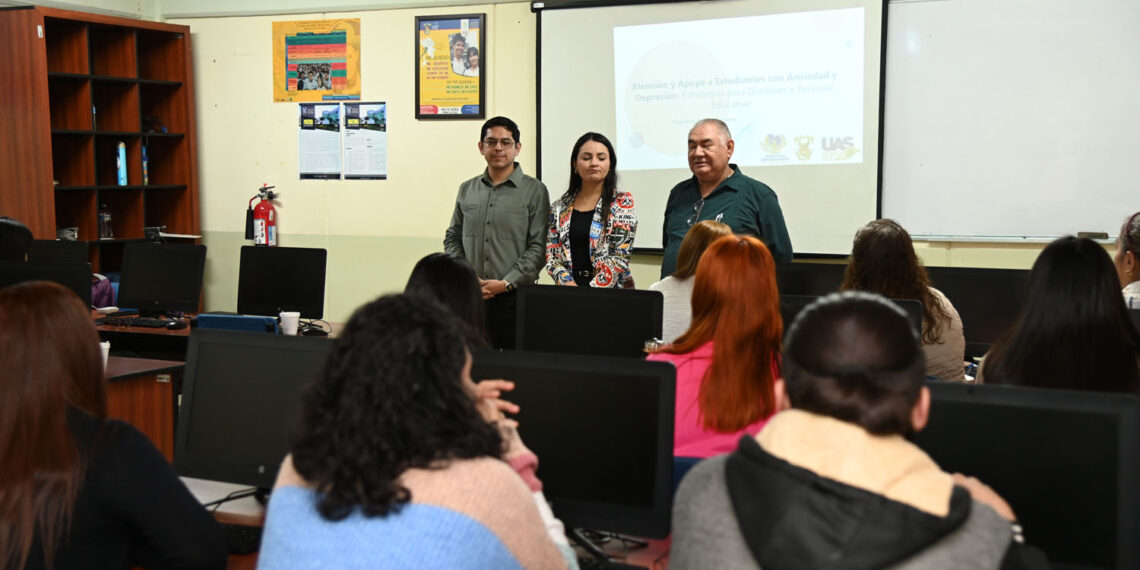 Bienestar Universitario brinda a docentes de la Preparatoria Augusto César Sandino taller para atender y apoyar a alumnos con ansiedad y depresión