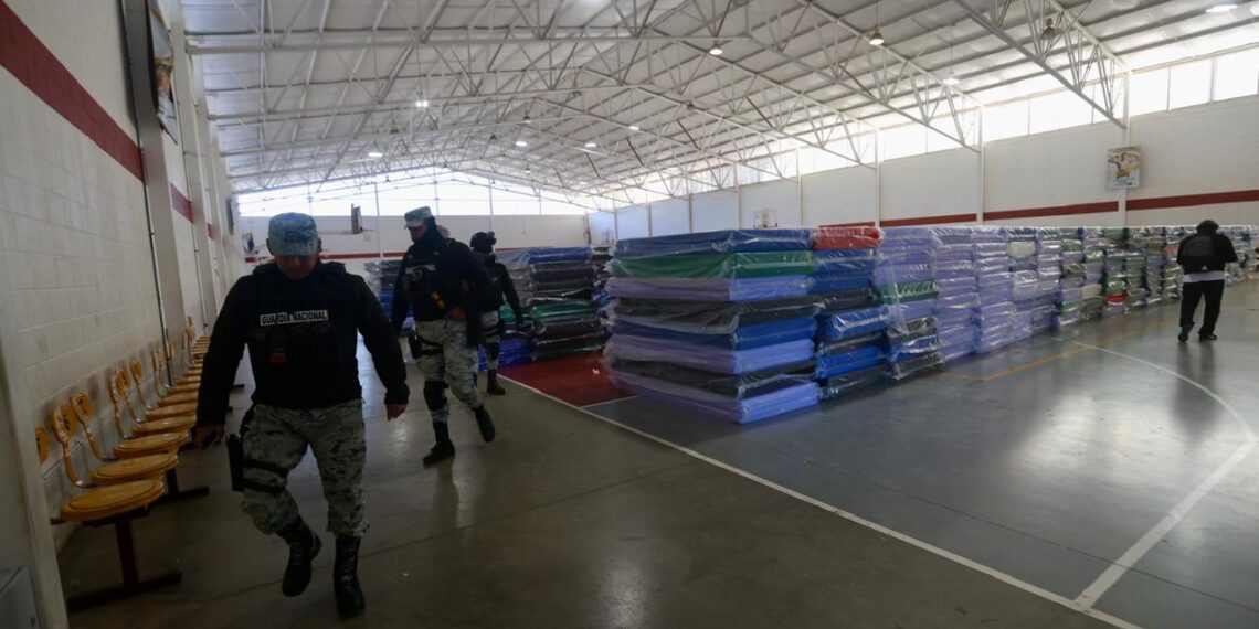 Gobierno instala 10 centros de atención para recibir a migrantes deportados de EE.UU.