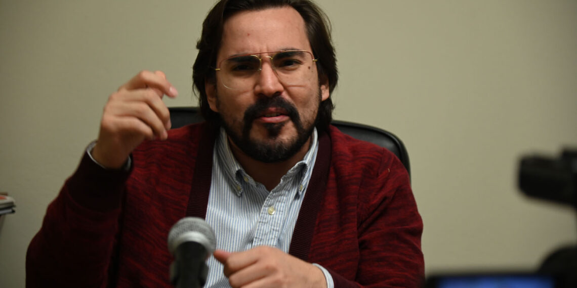 Ante las amenazas y nuevas políticas de Trump, es necesario que los mexicanos cerremos filas sobre los temas que nos atañen, señala experto