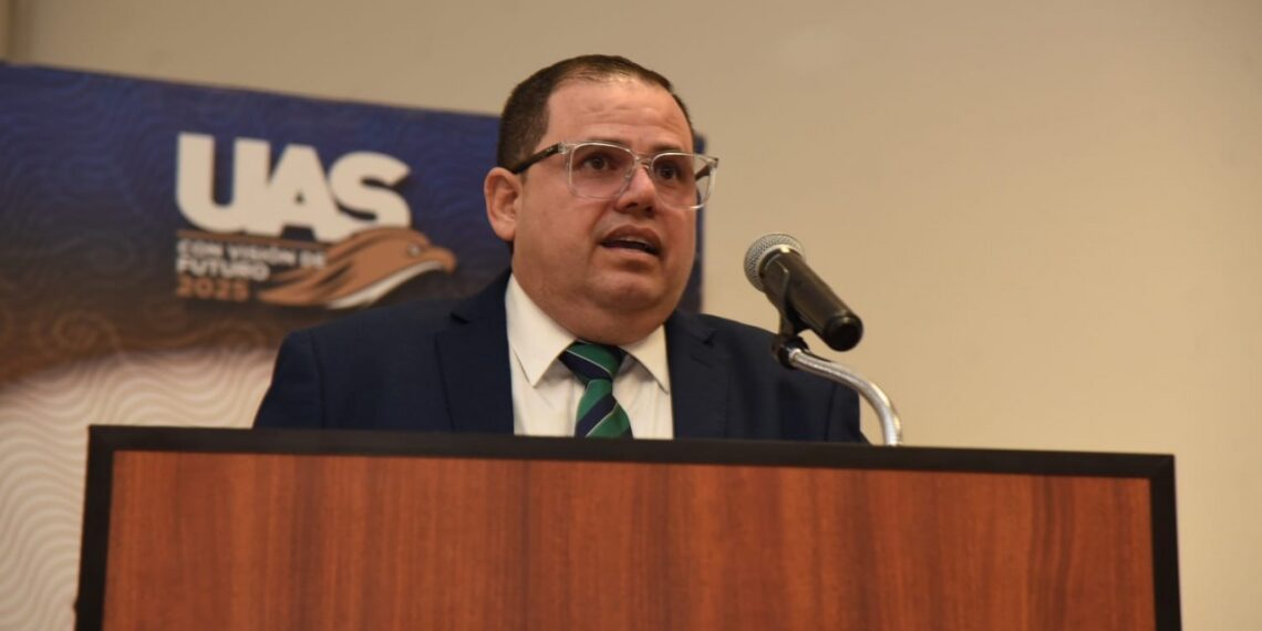 Necesario reducir el uso del efectivo para transitar a un sistema financiero digitalizado y combatir problemas como la defraudación fiscal y el lavado